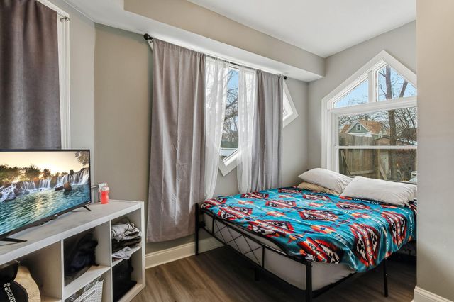 832 Armstrong Avenue, Saint Paul, MN 55102