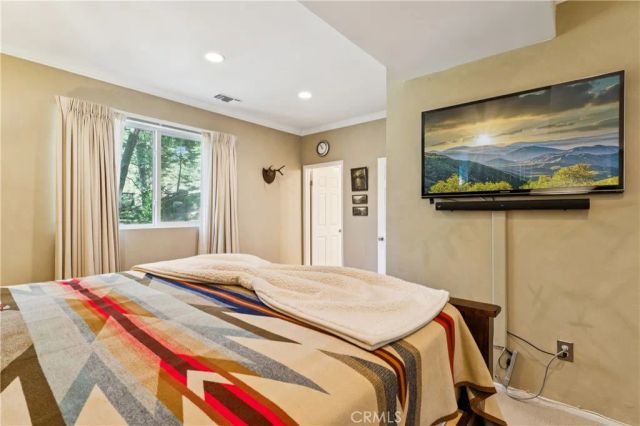111 Grizzly, Lake Arrowhead, CA 92317