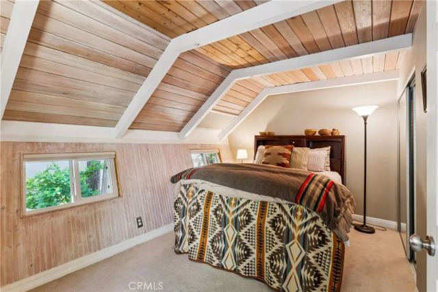 111 Grizzly, Lake Arrowhead, CA 92317