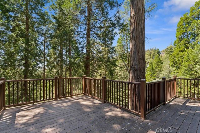 111 Grizzly, Lake Arrowhead, CA 92317