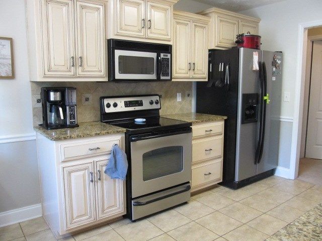 306 Lee Road 2138, Phenix City, AL 36870