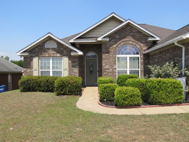 306 Lee Road 2138, Phenix City, AL 36870
