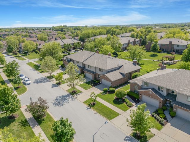 17964 Upland Drive, Tinley Park, IL 60487