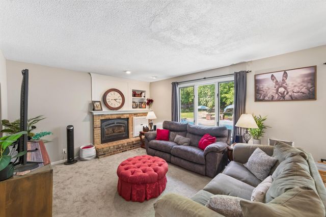 7305 Hidden Valley Trail S, Cottage Grove, MN 55016