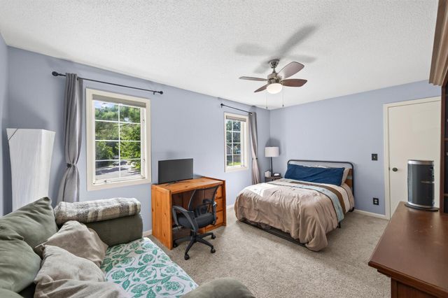 7305 Hidden Valley Trail S, Cottage Grove, MN 55016