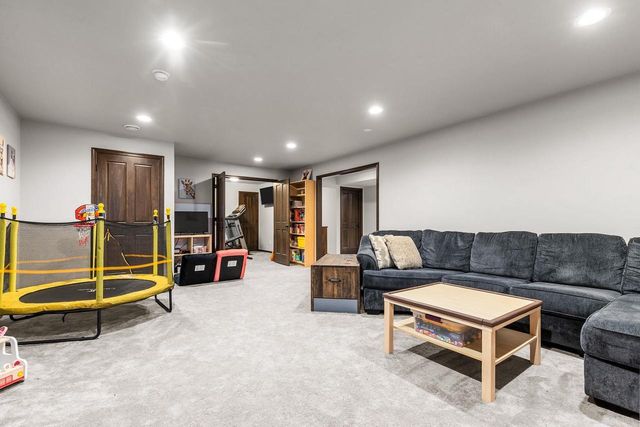 3434 TULIP TRAIL, Appleton, WI 54913