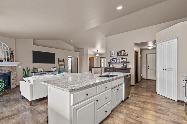 3434 TULIP TRAIL, Appleton, WI 54913