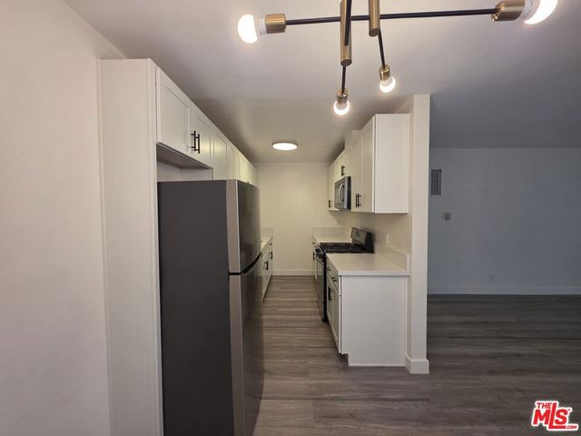 3707 S Canfield Avenue 1, Los Angeles, CA 90034
