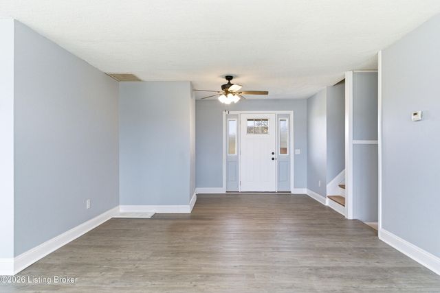 3076 W River Rd, Taylorsville, KY 40071