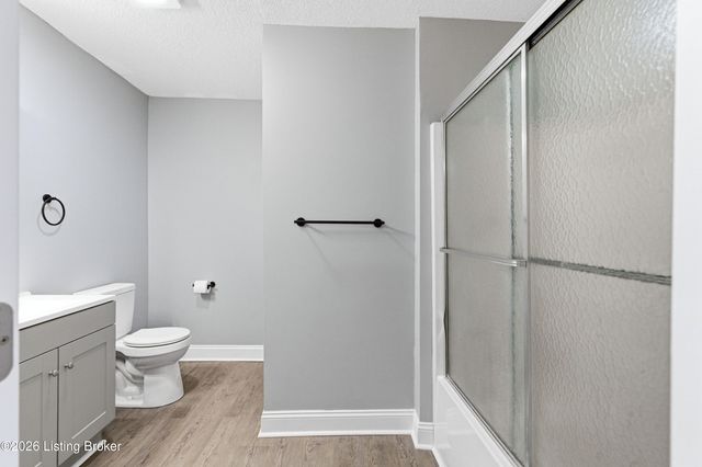 3076 W River Rd, Taylorsville, KY 40071