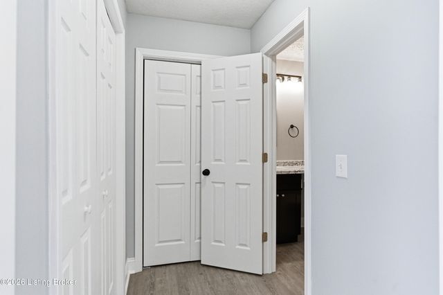 3076 W River Rd, Taylorsville, KY 40071