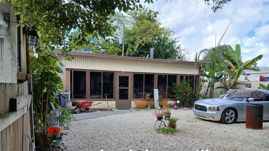 2818 TEXAS AVENUE, Kissimmee, FL 34741