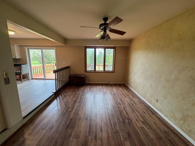 W354N5766 Lisbon ROAD, Oconomowoc, WI 53066
