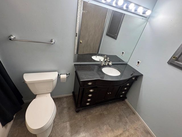W354N5766 Lisbon ROAD, Oconomowoc, WI 53066