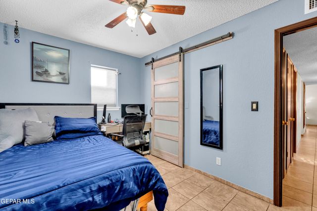 2104 PORTLAND Avenue, El Paso, TX 79930