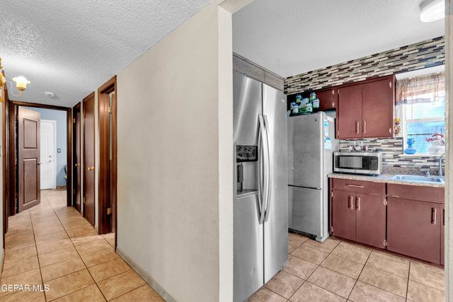 2104 PORTLAND Avenue, El Paso, TX 79930