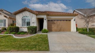2120 Arlington Dr, Roseville, CA 95747