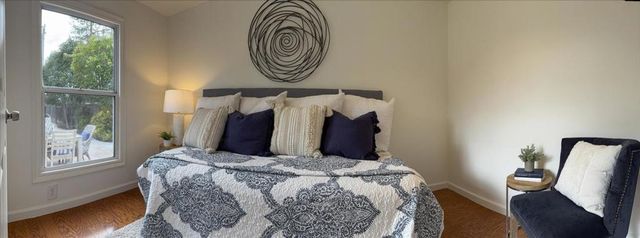 3354 Page Street, Redwood City, CA 94063