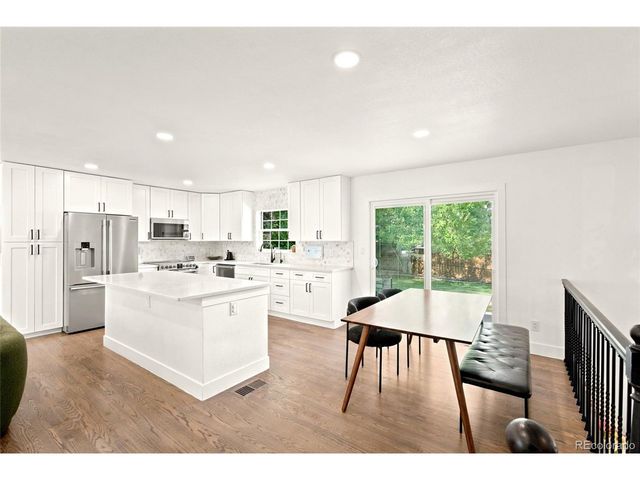 6847 S Magnolia Ct, Centennial, CO 80112