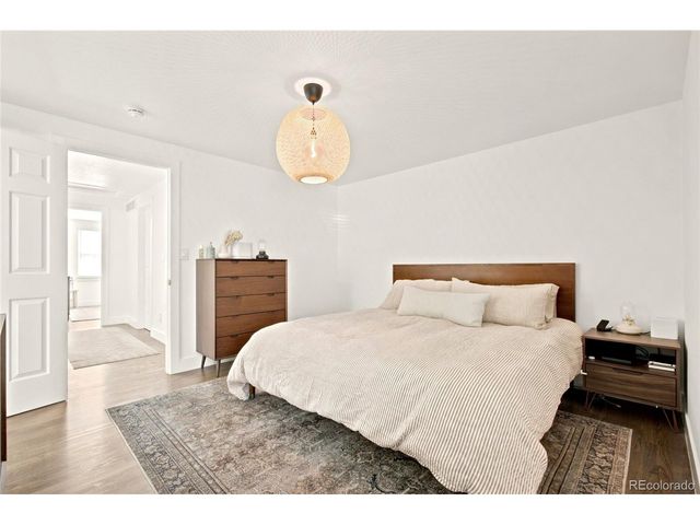 6847 S Magnolia Ct, Centennial, CO 80112