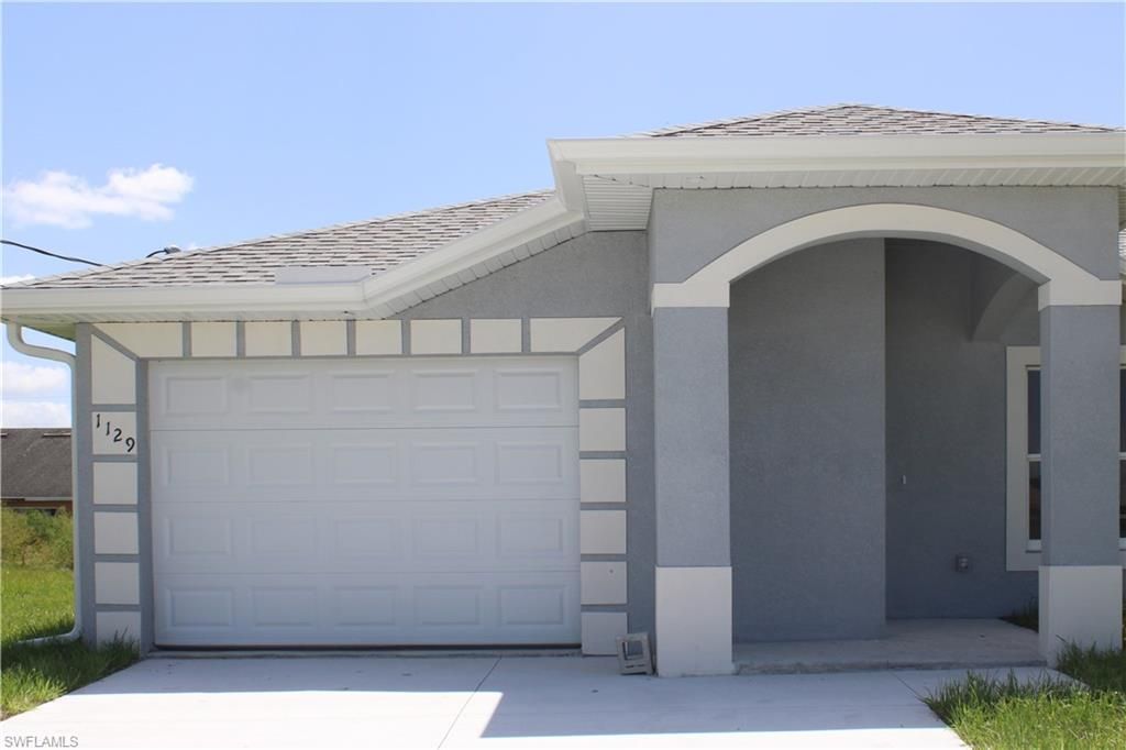 1129/1131 Homer AVE S, LEHIGH ACRES, FL 33973 — photo 2
