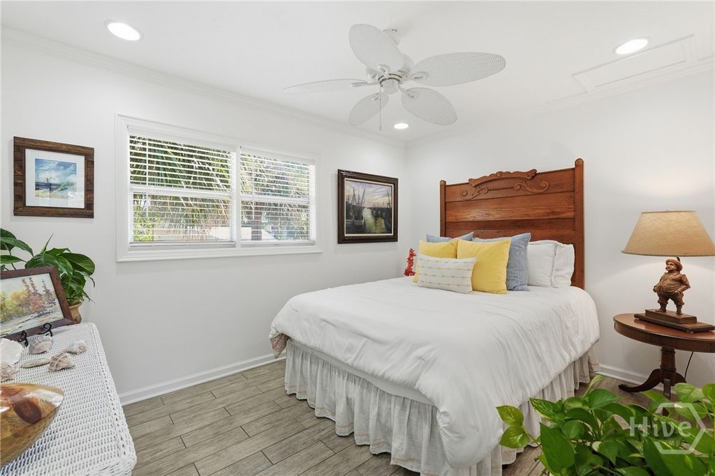 Image 24 of property listing at 207 2nd Avenue, Tybee Island, GA 31328