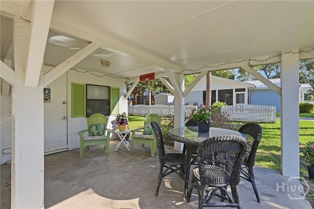 Image 44 of property listing at 207 2nd Avenue, Tybee Island, GA 31328