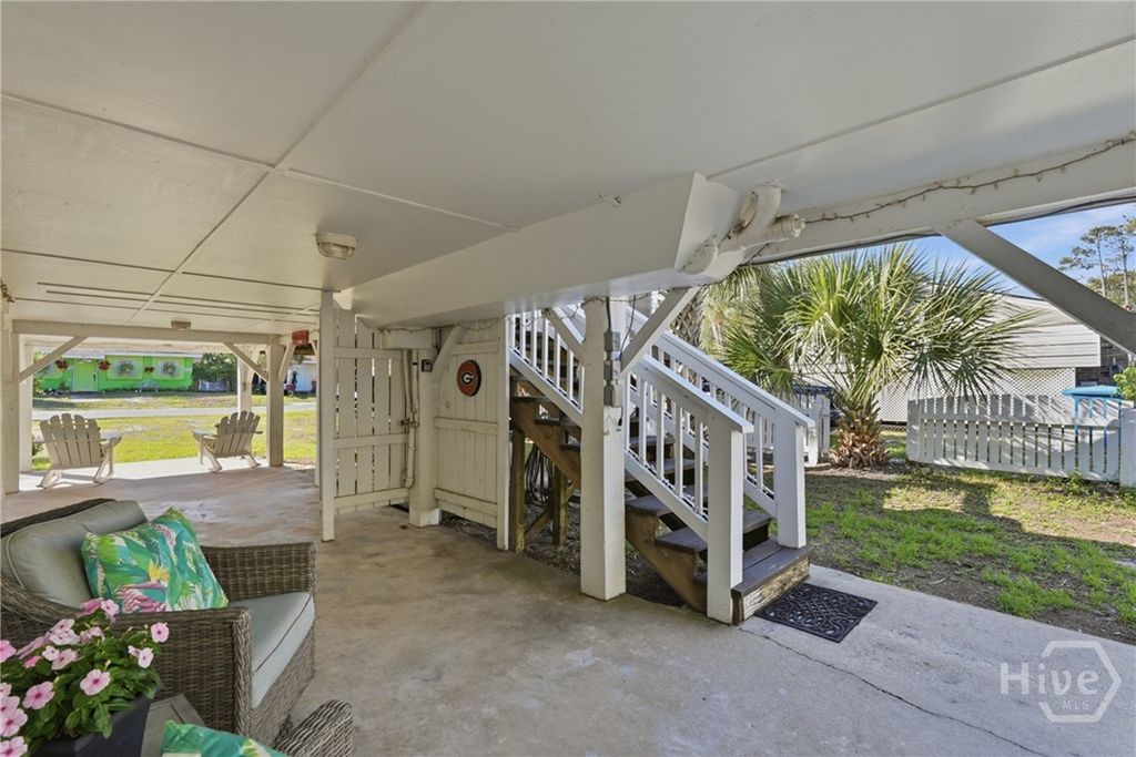 Image 54 of property listing at 207 2nd Avenue, Tybee Island, GA 31328