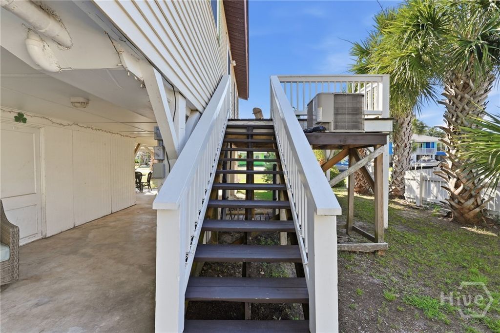 Image 55 of property listing at 207 2nd Avenue, Tybee Island, GA 31328
