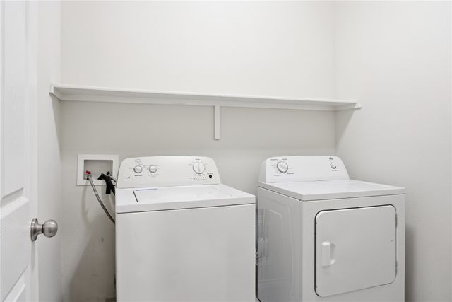 1104 Bluespire Drive, Fort Worth, TX 76131