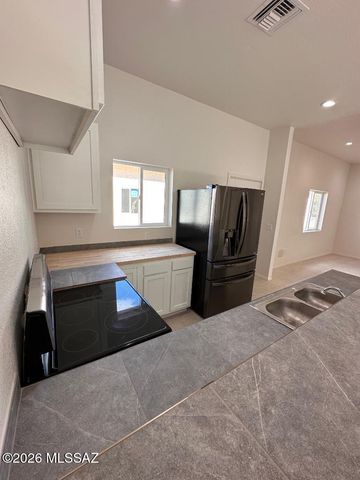 1416 S Curtis Avenue, Tucson, AZ 85713