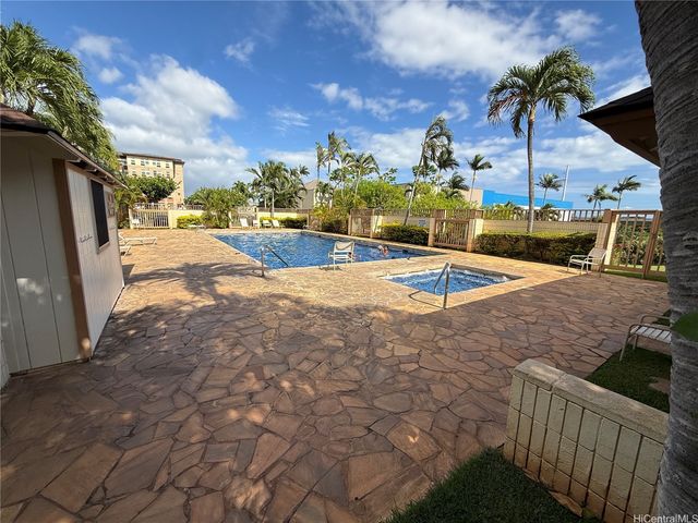 1060 Kamehameha Highway 1704B, Pearl City, HI 96782