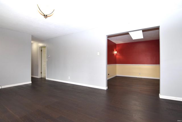 6416 W Franwood Circle, Yorktown, IN 47396