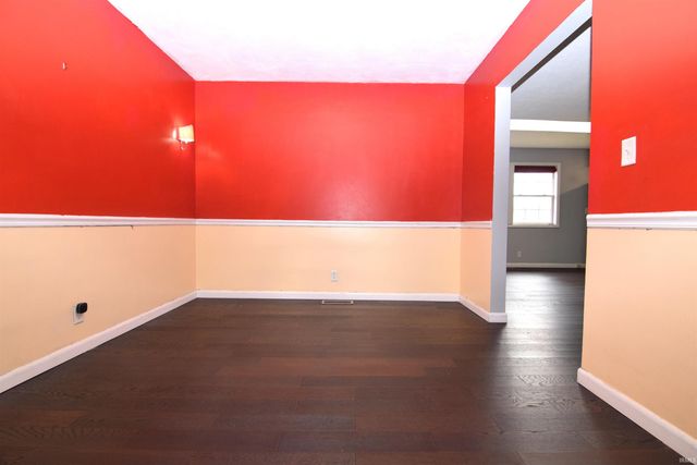 6416 W Franwood Circle, Yorktown, IN 47396