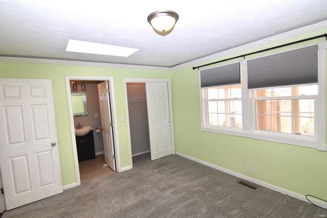 6416 W Franwood Circle, Yorktown, IN 47396