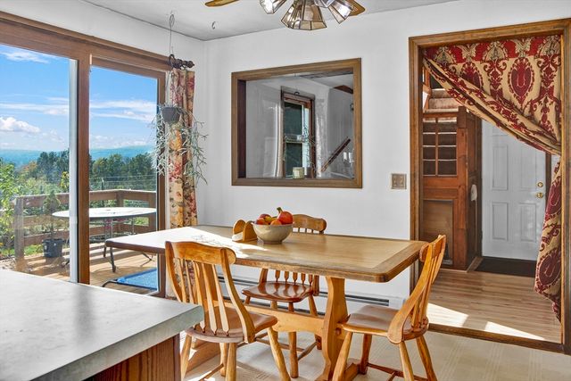 11 Rosewood Dr, Leominster, MA 01453