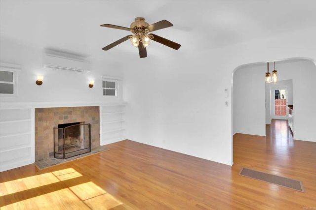 4444 42nd, San Diego, CA 92116