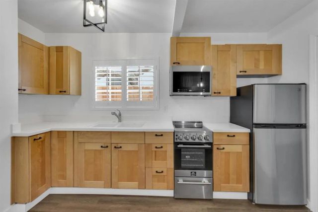 4444 42nd, San Diego, CA 92116