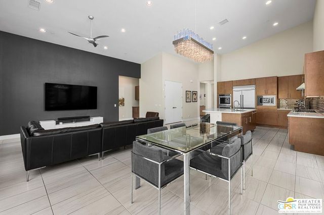 4239 Indigo Street, Palm Springs, CA 92262