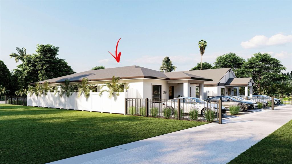 Image 2 of property listing at 2551/2553 21ST STREET S, St Petersburg, FL 33712