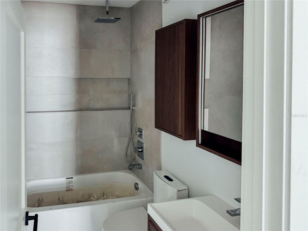 Image 22 of property listing at 2551/2553 21ST STREET S, St Petersburg, FL 33712