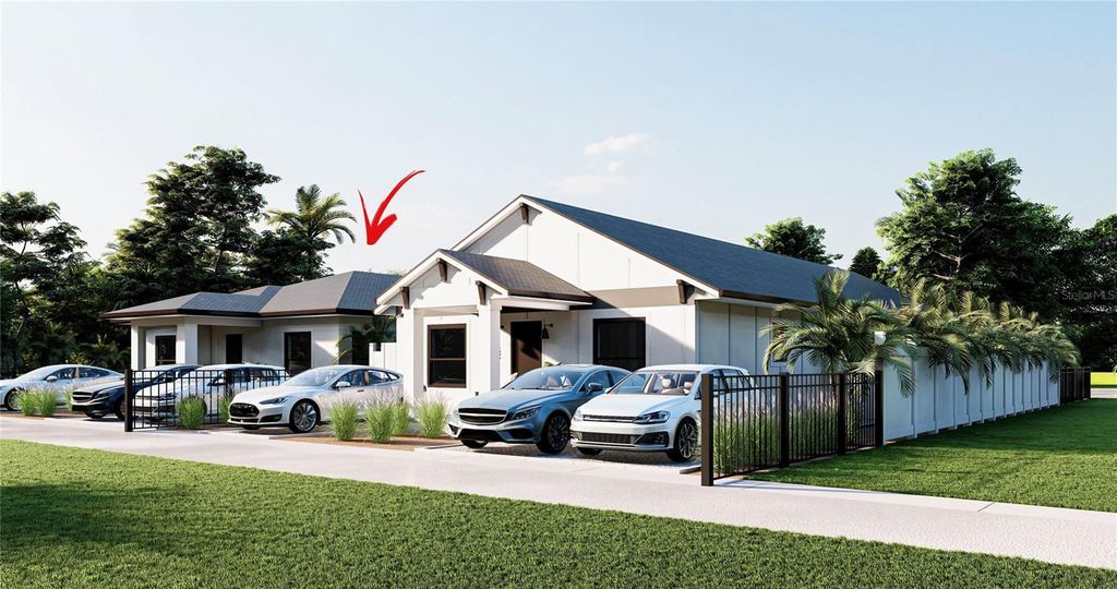 Image 4 of property listing at 2551/2553 21ST STREET S, St Petersburg, FL 33712