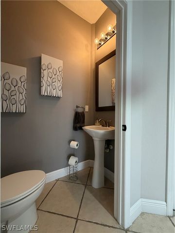 7431 Bristol CIR, Naples, FL 34120