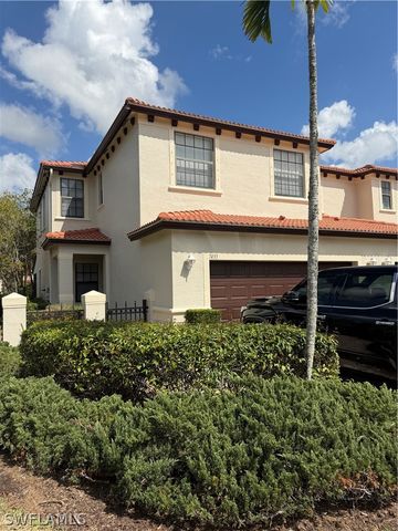 7431 Bristol CIR, Naples, FL 34120