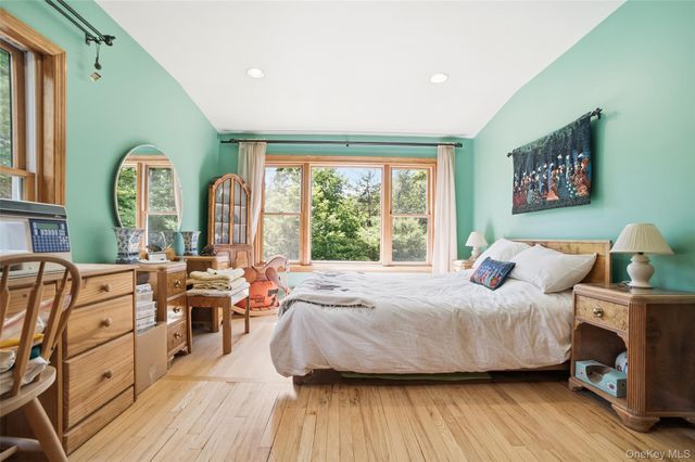 73 Lake Ellis Road, Wingdale, NY 12594