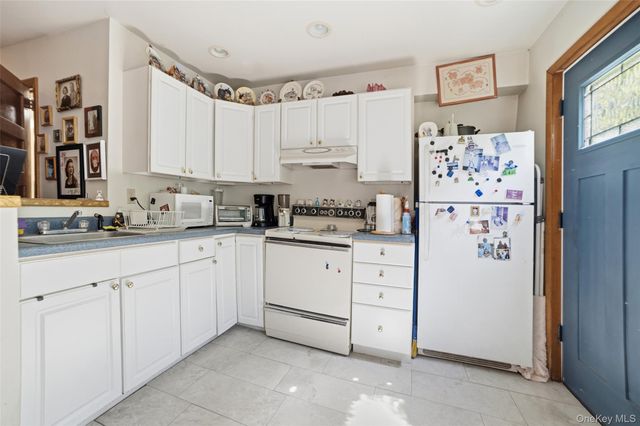 73 Lake Ellis Road, Wingdale, NY 12594
