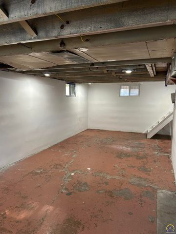 1214 Rural St, Emporia, KS 66801