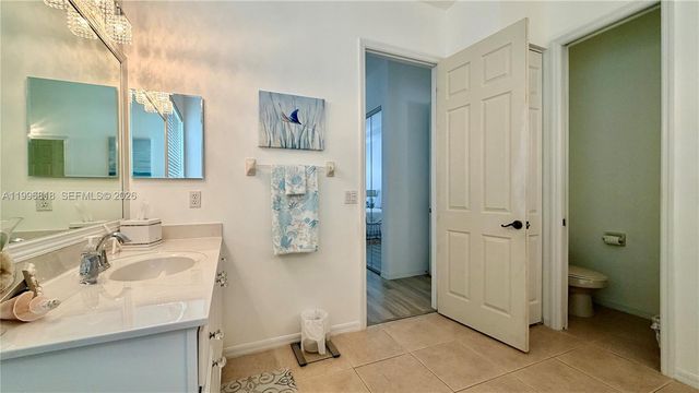 608 SW Chesapeake Ct, Port St. Lucie, FL 34986