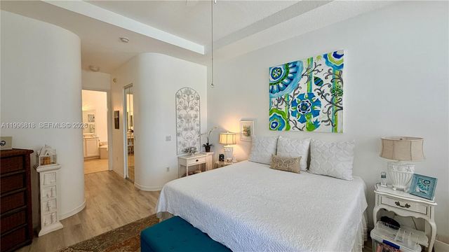 608 SW Chesapeake Ct, Port St. Lucie, FL 34986