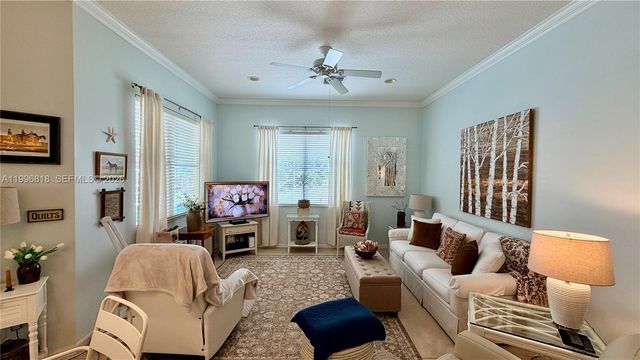 608 SW Chesapeake Ct, Port St. Lucie, FL 34986